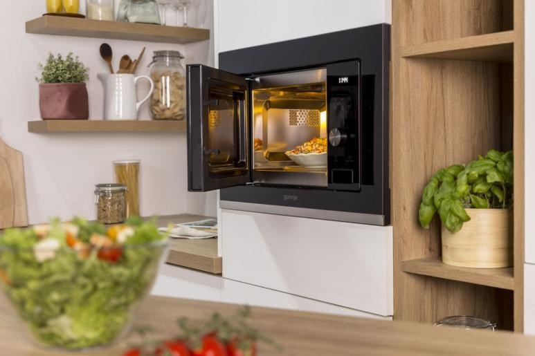 Ugradbena mikrovalna pećnica GORENJE BM201AG1BG, 20L, 800W, Grill, Crna-7