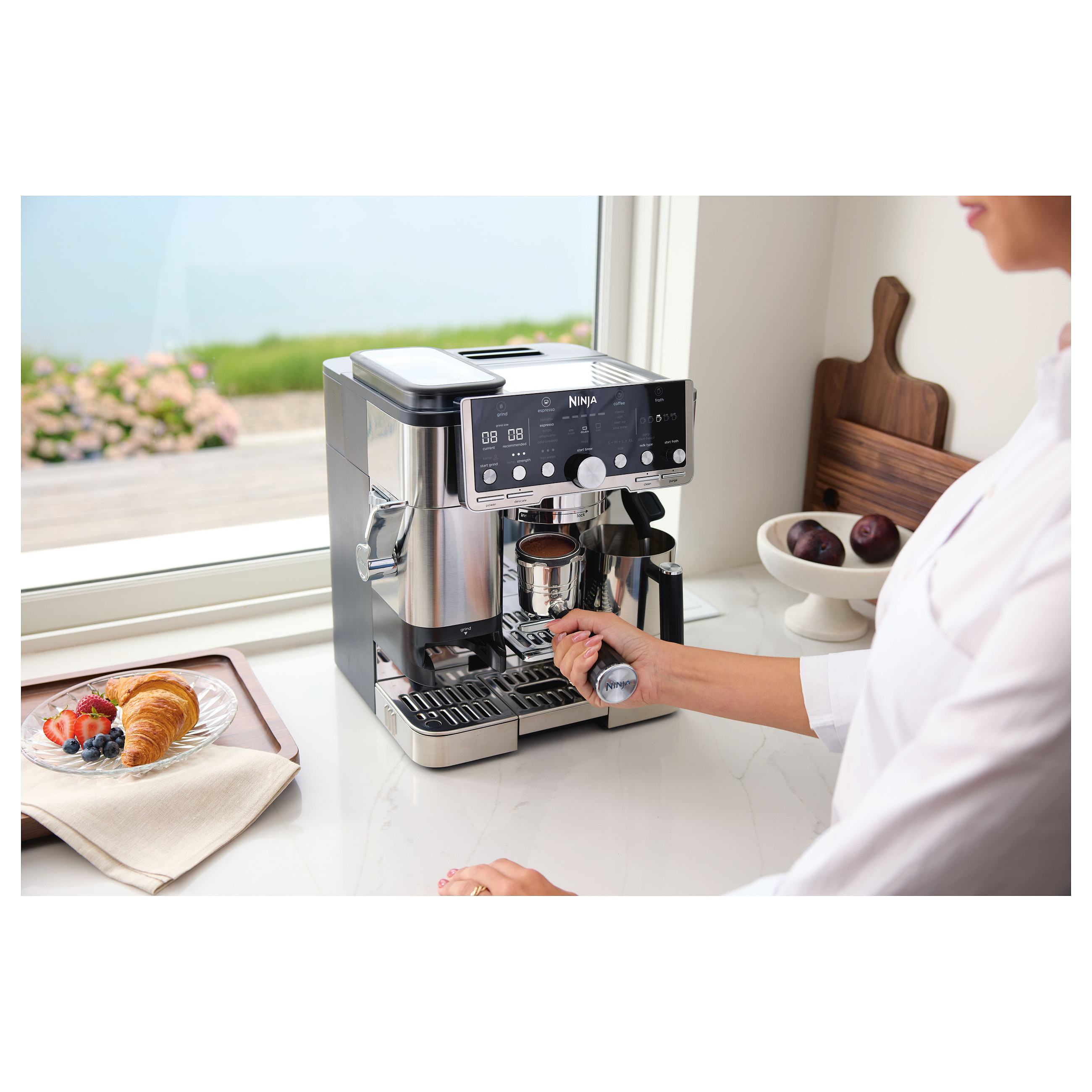 Aparat za kavu NINJA ES701EU poluautomatski Espresso stroj 2 L-9