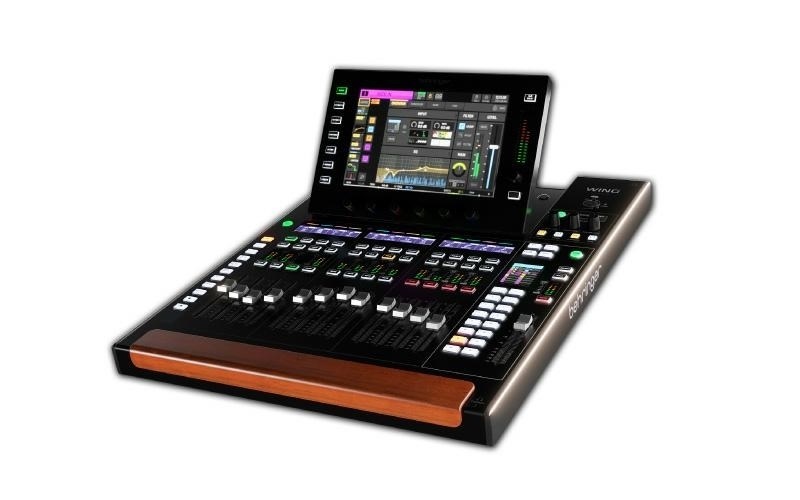 Digitalni mikser BEHRINGER WING COMPACT-0