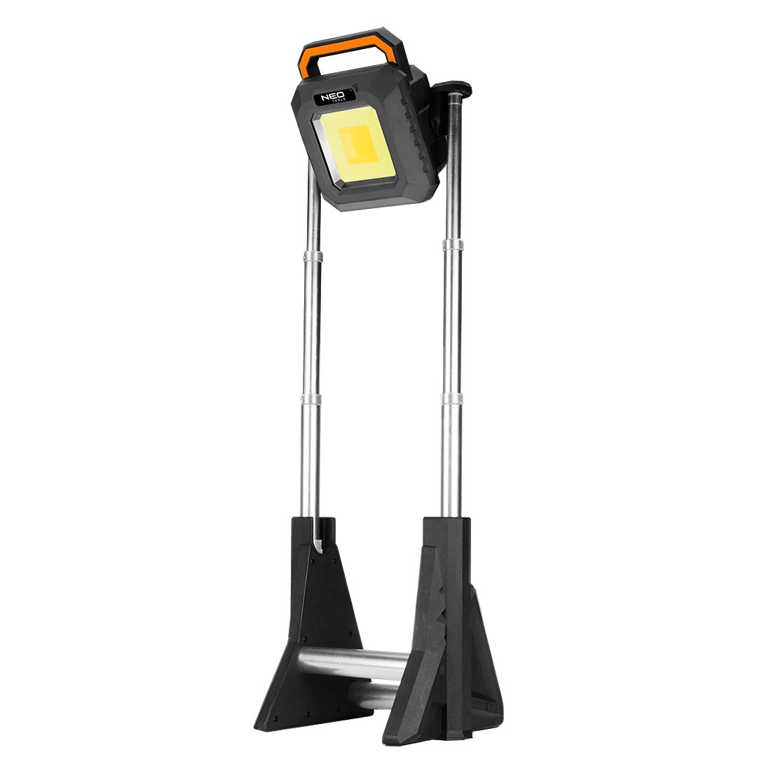 LED Reflektor NEO TOOLS 99-070 na teleskopskom stalku (30W, 3000 lm, IP65)