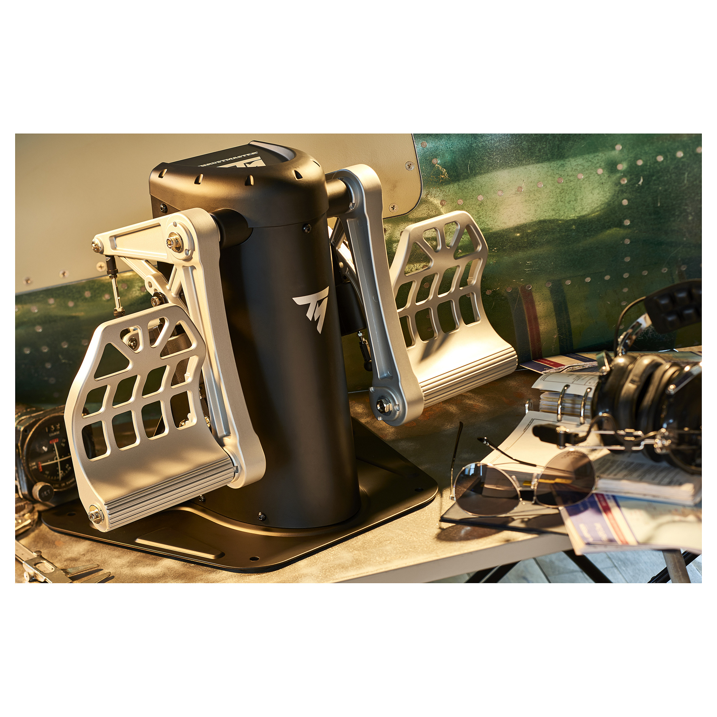 Pedaler THRUSTMASTER TPR - kabling-7