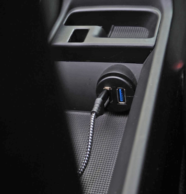 Ugradbena utičnica AMPIRE XUD015 (dvostruka USB-A, 15cm)-3