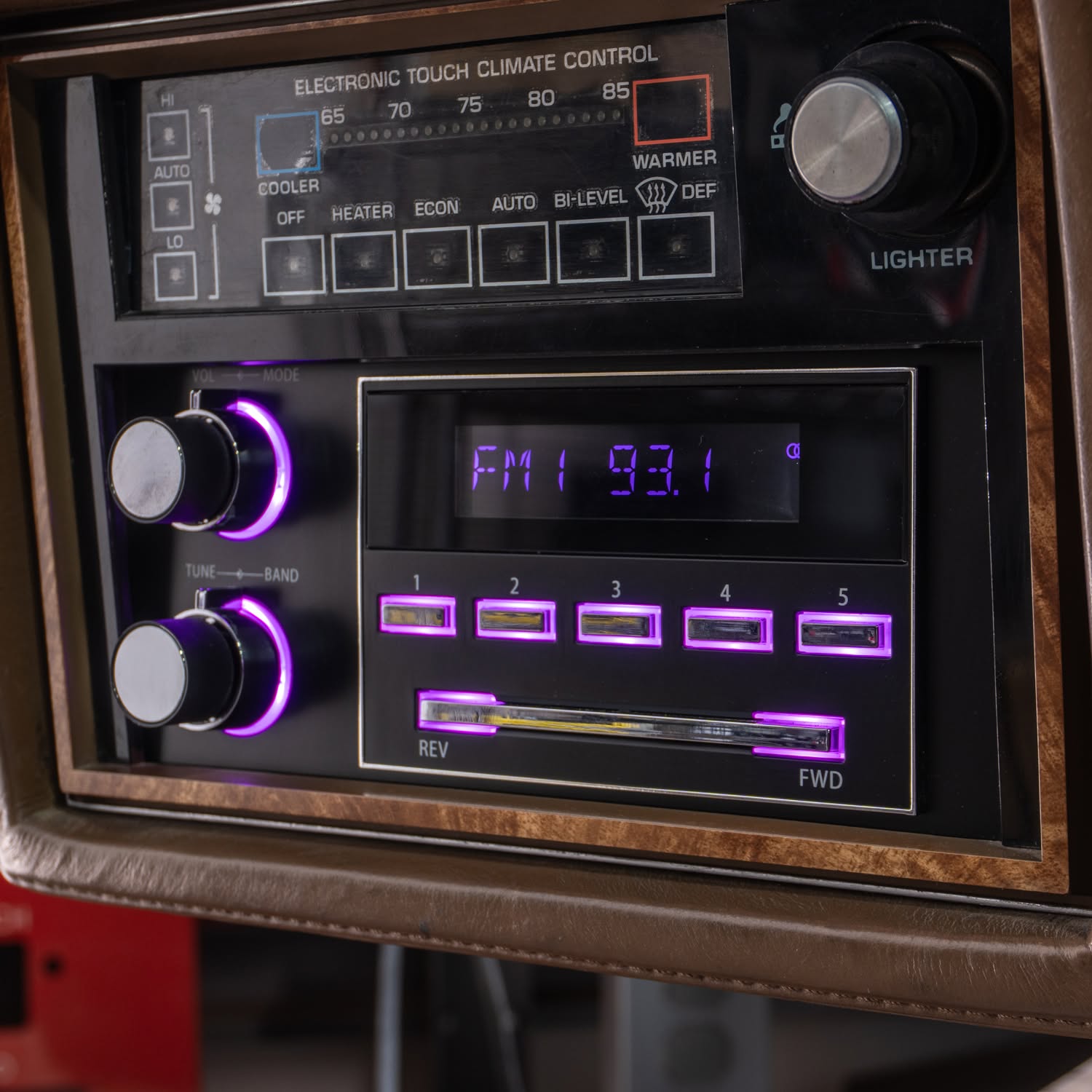 Display Unit RETROSOUND New York-6