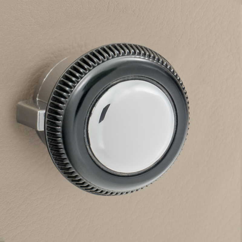 Kontrolne tipke RETROSOUND Front Knobs, plastične, kromirane-6