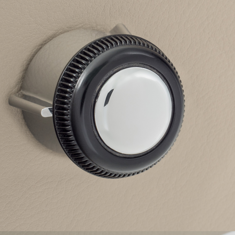 Kontrolne tipke RETROSOUND Front Knobs, plastične, kromirane-7