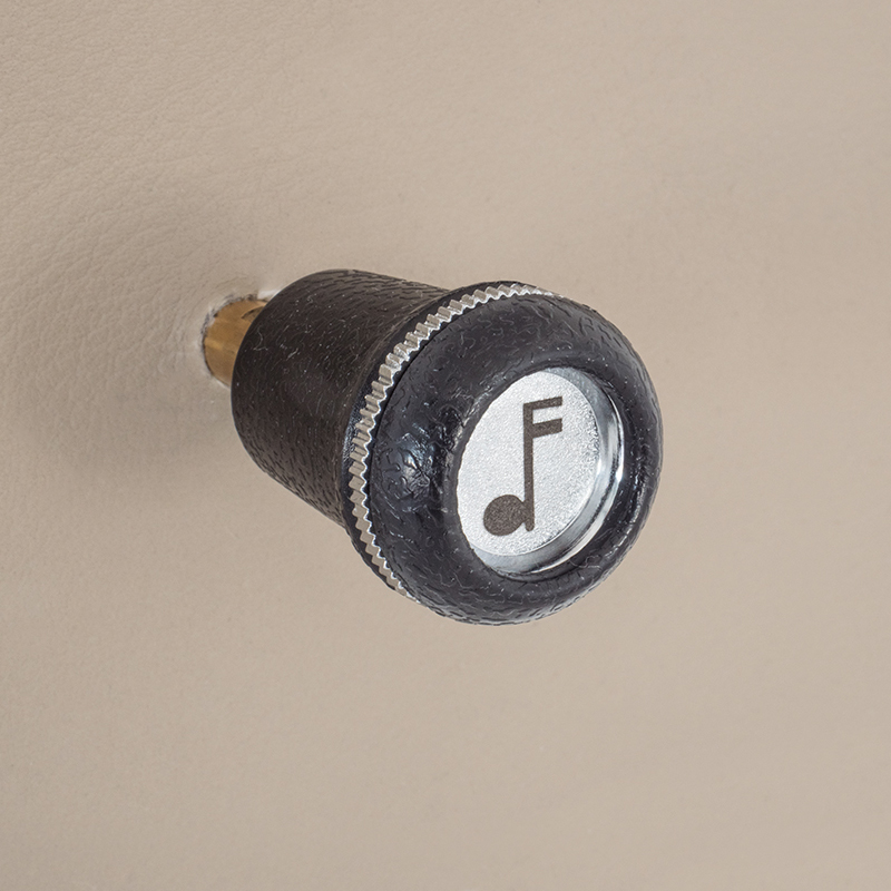 Kontrolne tipke RETROSOUND Front Knobs Metal crne boje