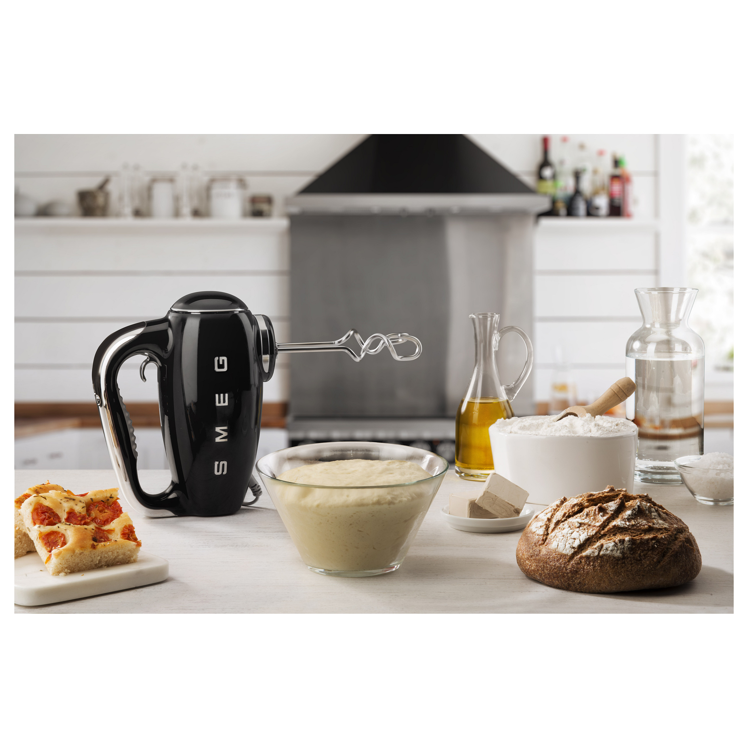 Ručni mikser SMEG HMF01BLEU (50's Style, crna boja)-8