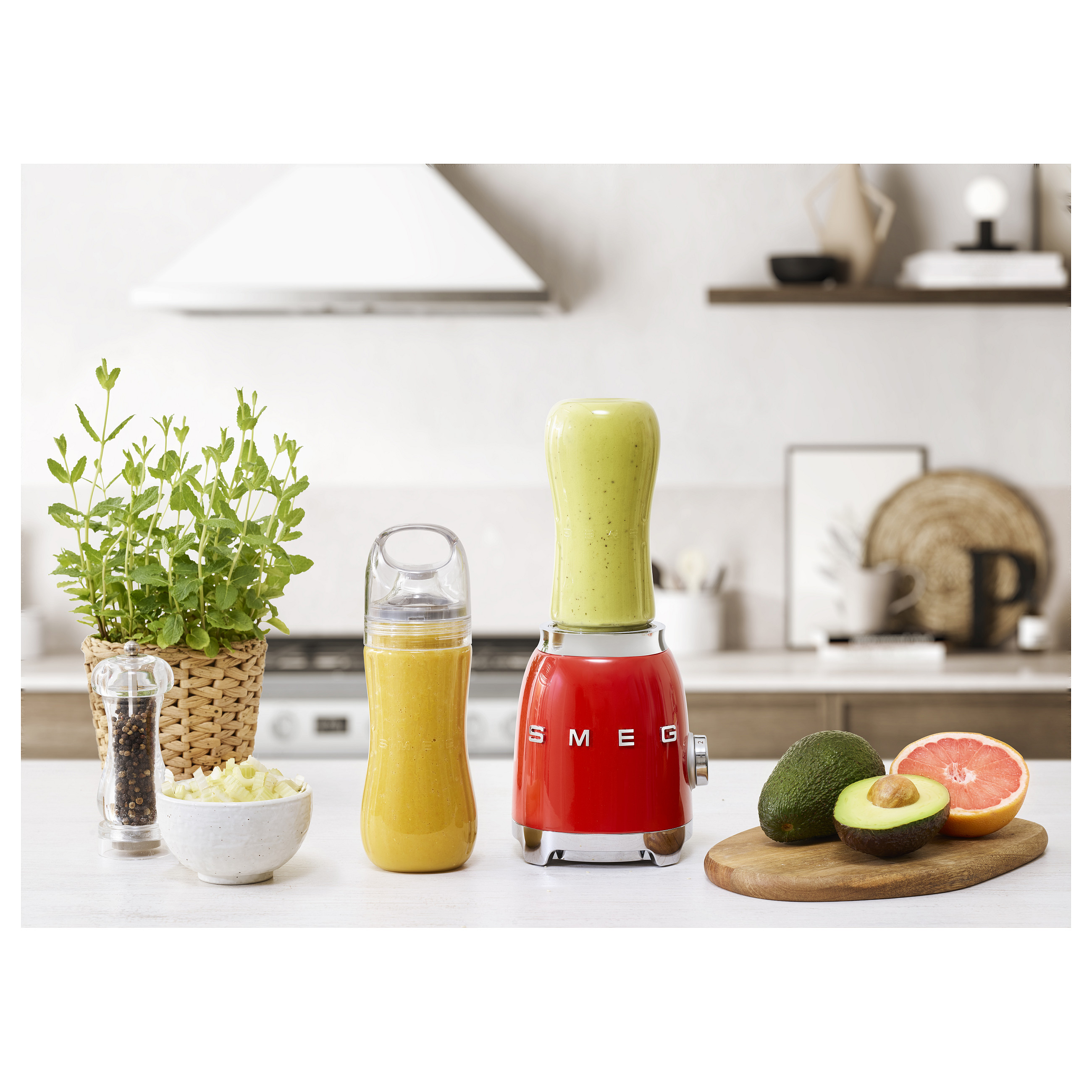Osobni blender SMEG 50's Style PBF01RDEU crvena boja-20