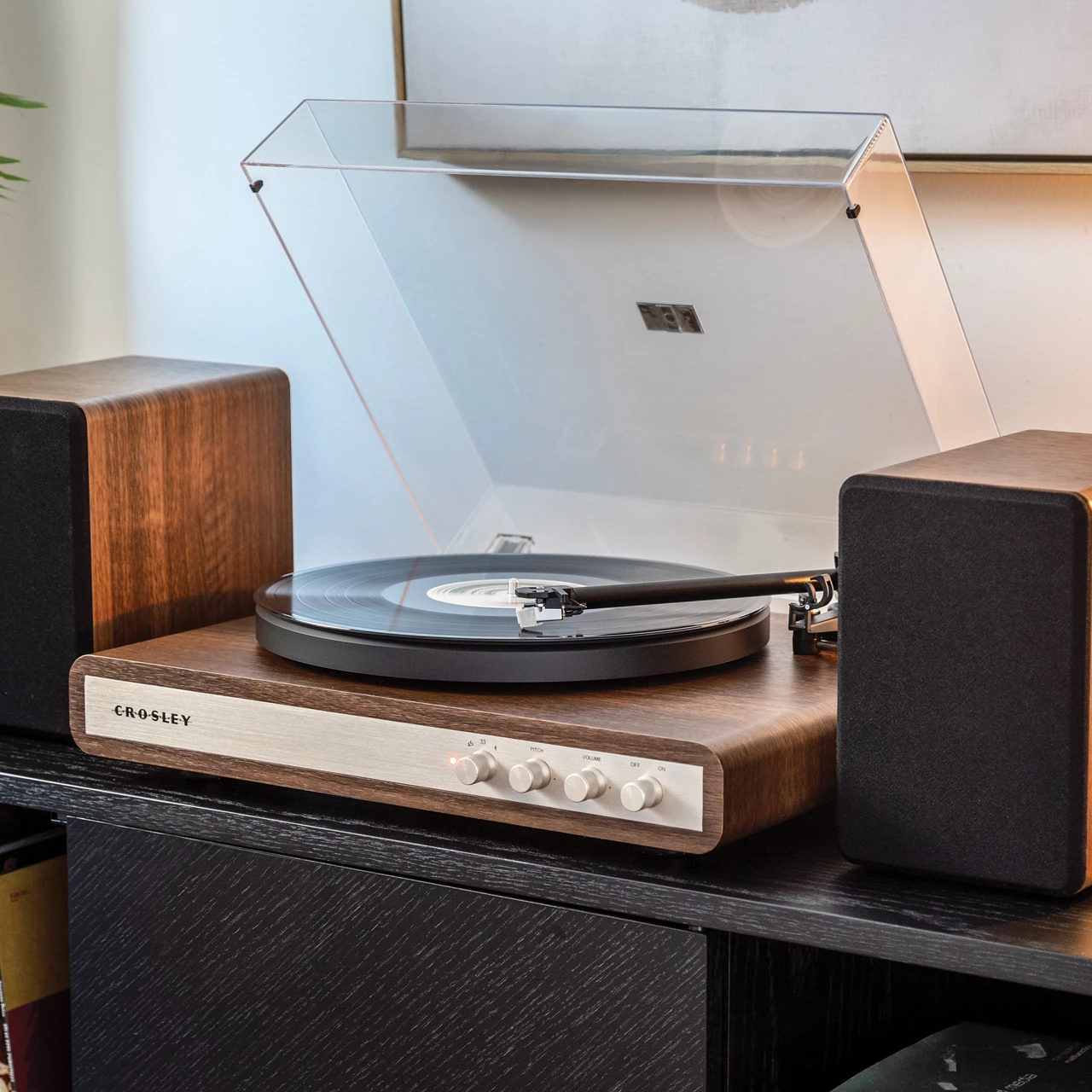 Gramofon CROSLEY C65, walnut-1