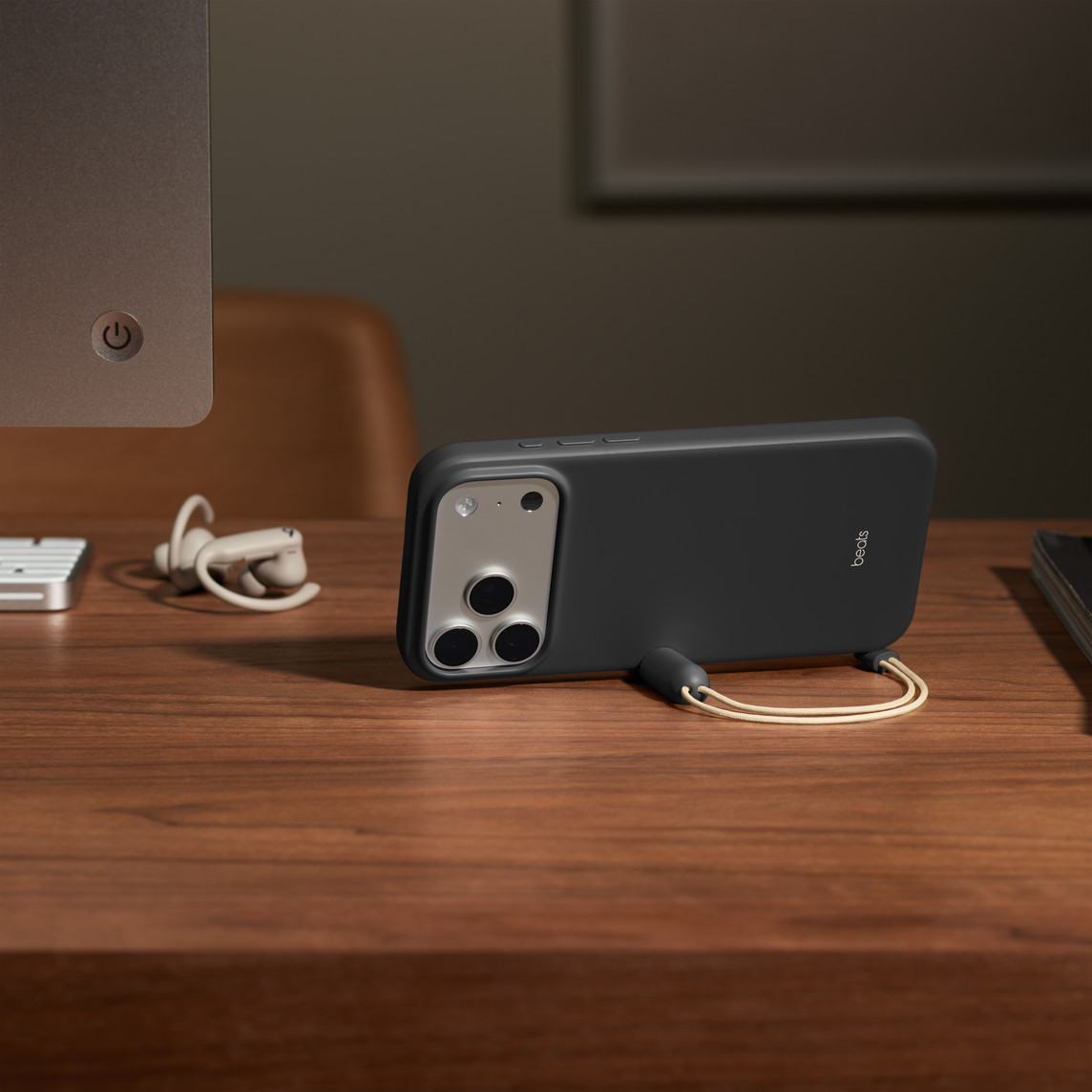 Maska za iPhone APPLE Beats iPhone 17 Pro Max (Kickstand, MagSafe, kontrola kamere, Granite Gray)-4