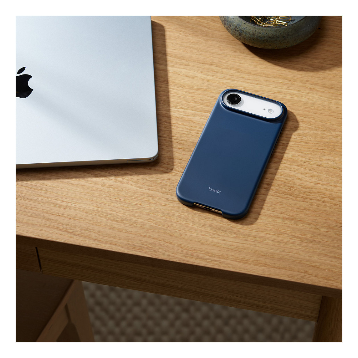 Futrola za iPhone APPLE Beats Air s MagSafe i kontrolom kamere - Bedrock Blue-5