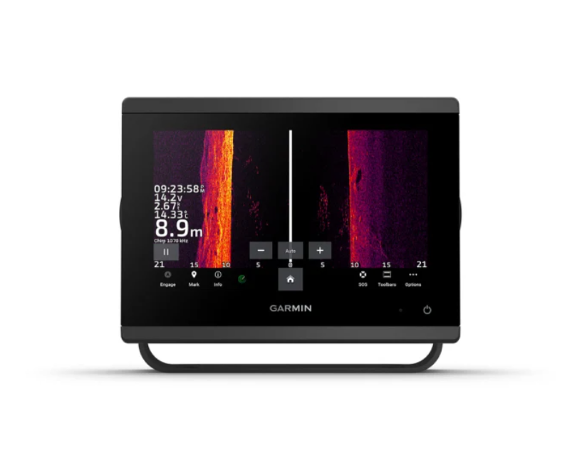 Sonar GARMIN GPSMAP 723xsv, int. antena, bez sonde  (7,0"), 010-02365-02-4