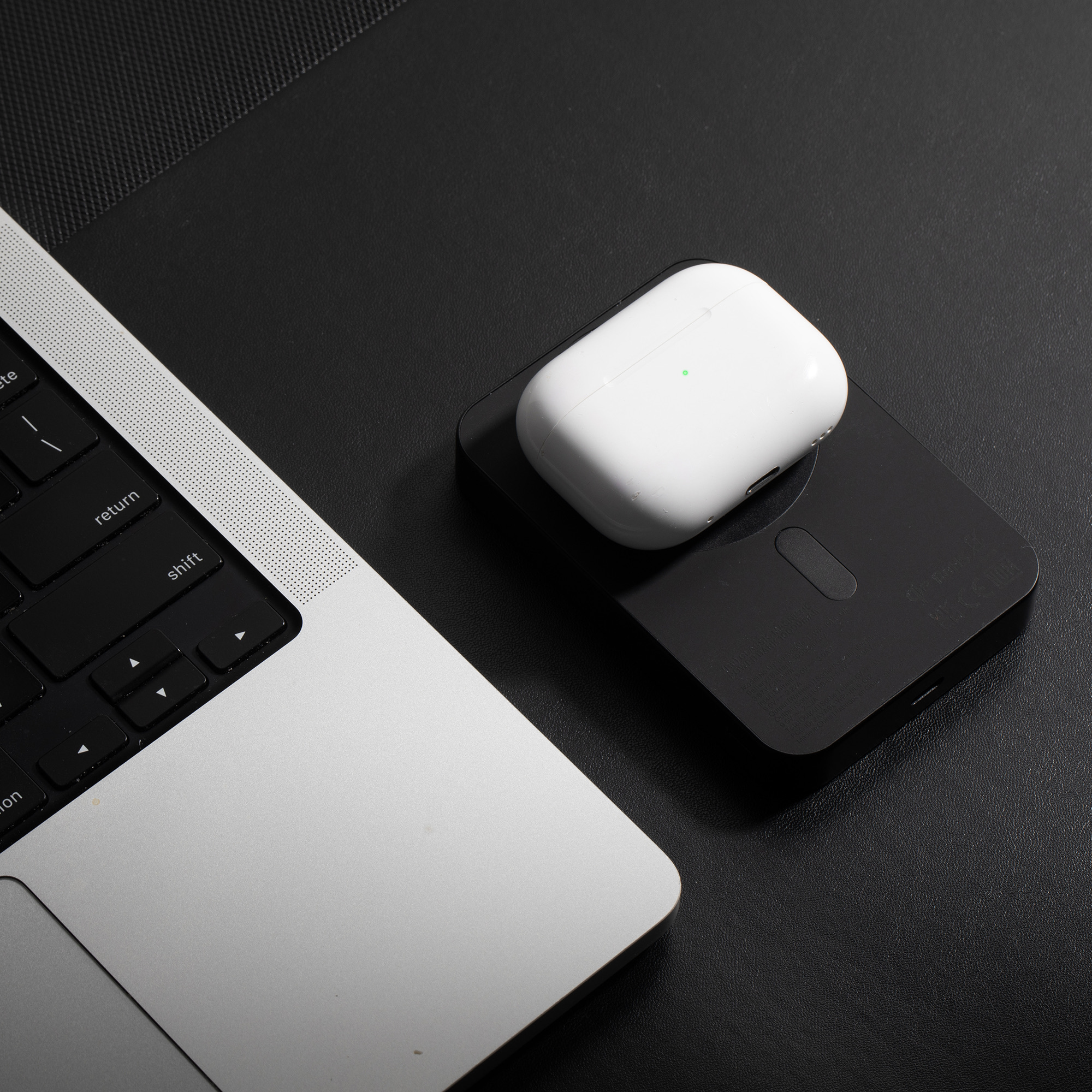 Prijenosna baterija NATIVE UNION (Re)Classic Magnetic Power Bank 10000mAh Kraft-10