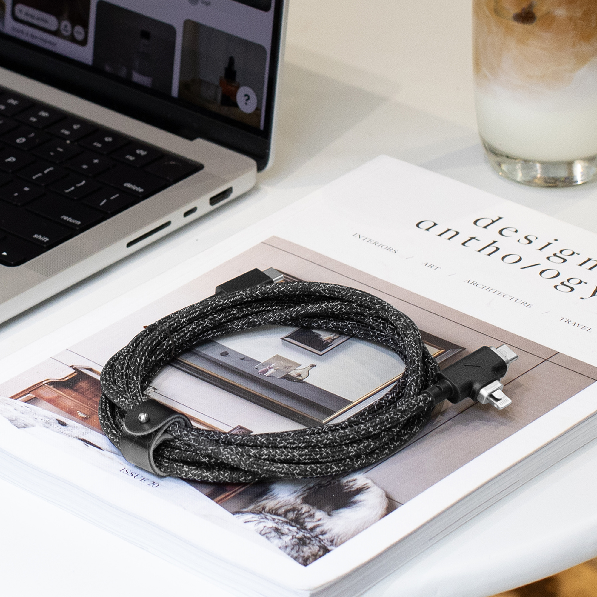 Native Union Belt Cable Duo Pro (USB-C to USB-C/Lightning)-3