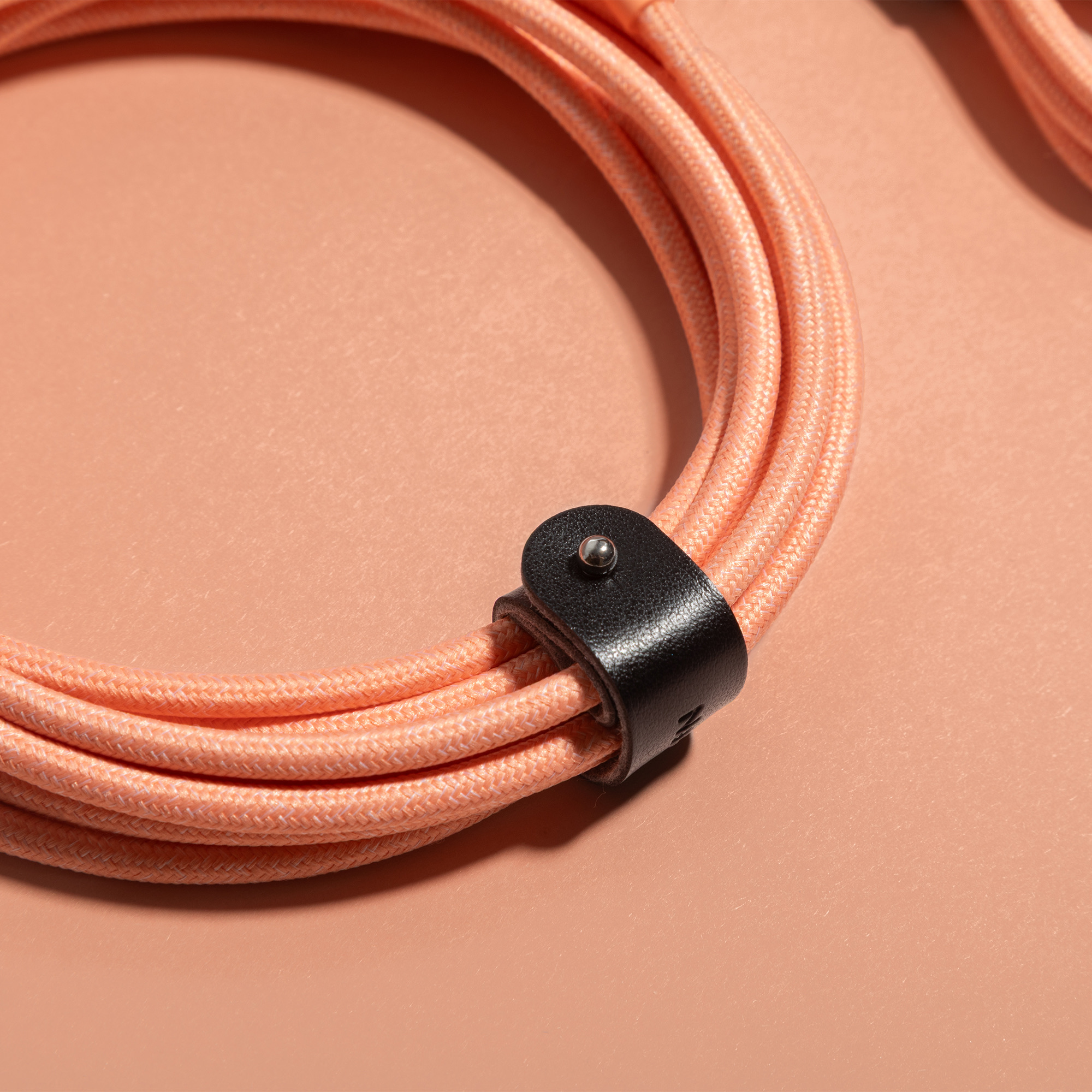 Native Union Belt Cable XL 100W - USB-C to USB-C Cable, 3 m (apricot)-2