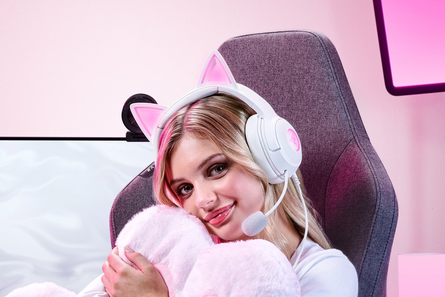 Slušalice RAZER Kraken Kitty V2 (USB, mikrofon, RGB, mačje uši, bijela boja)-3