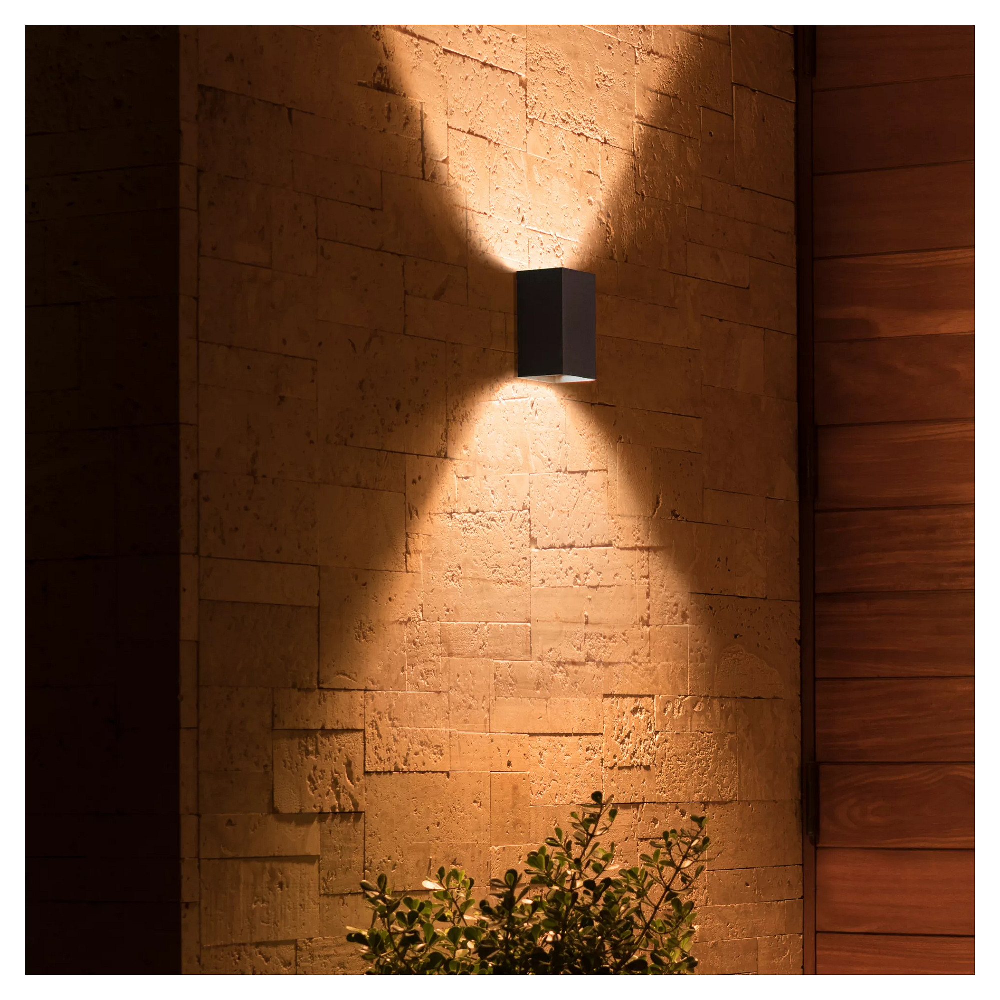 Vanjska zidna svjetiljka PHILIPS Hue Resonate (Inox)-3