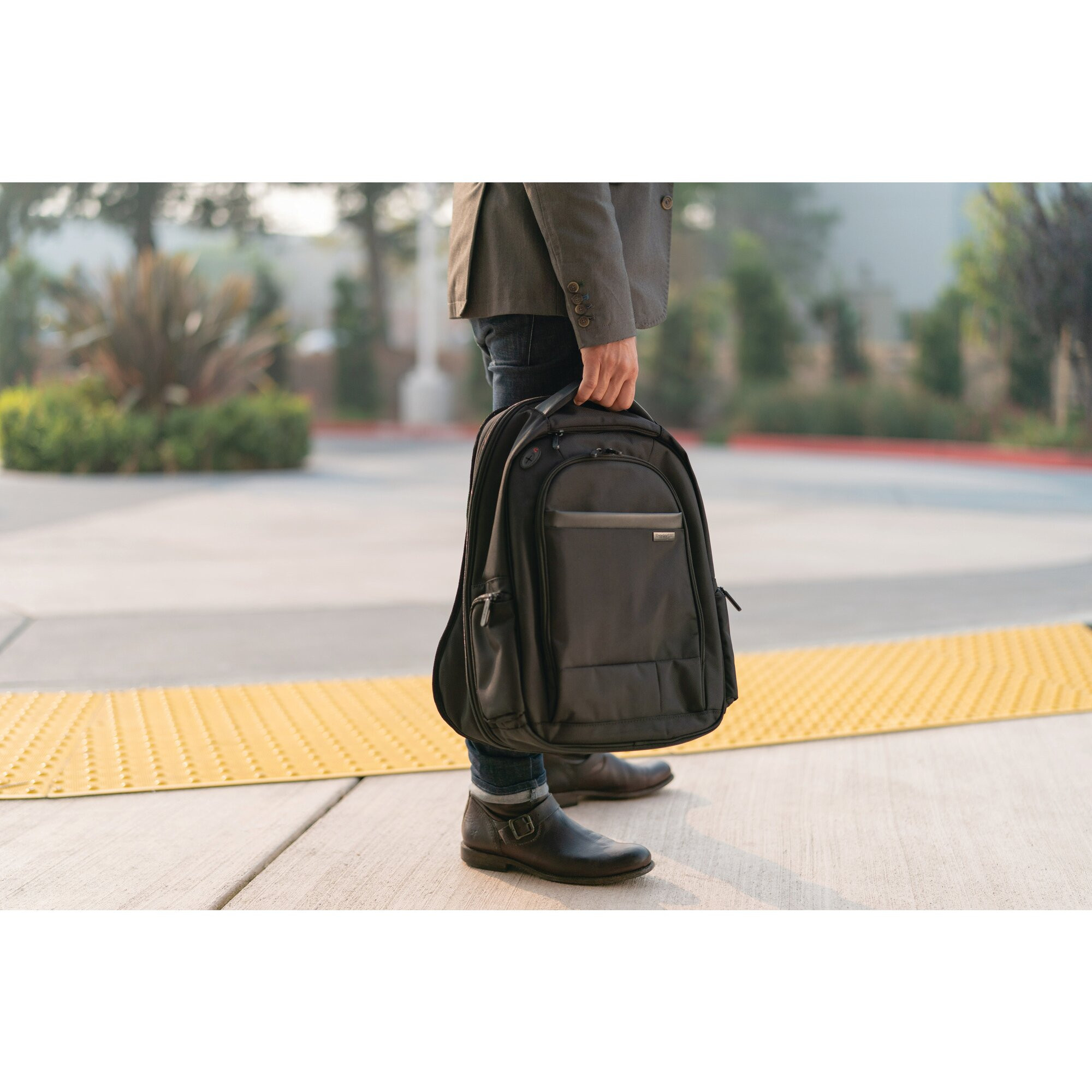 Ruksak KENSINGTON Contour 2.0 17" Pro-5