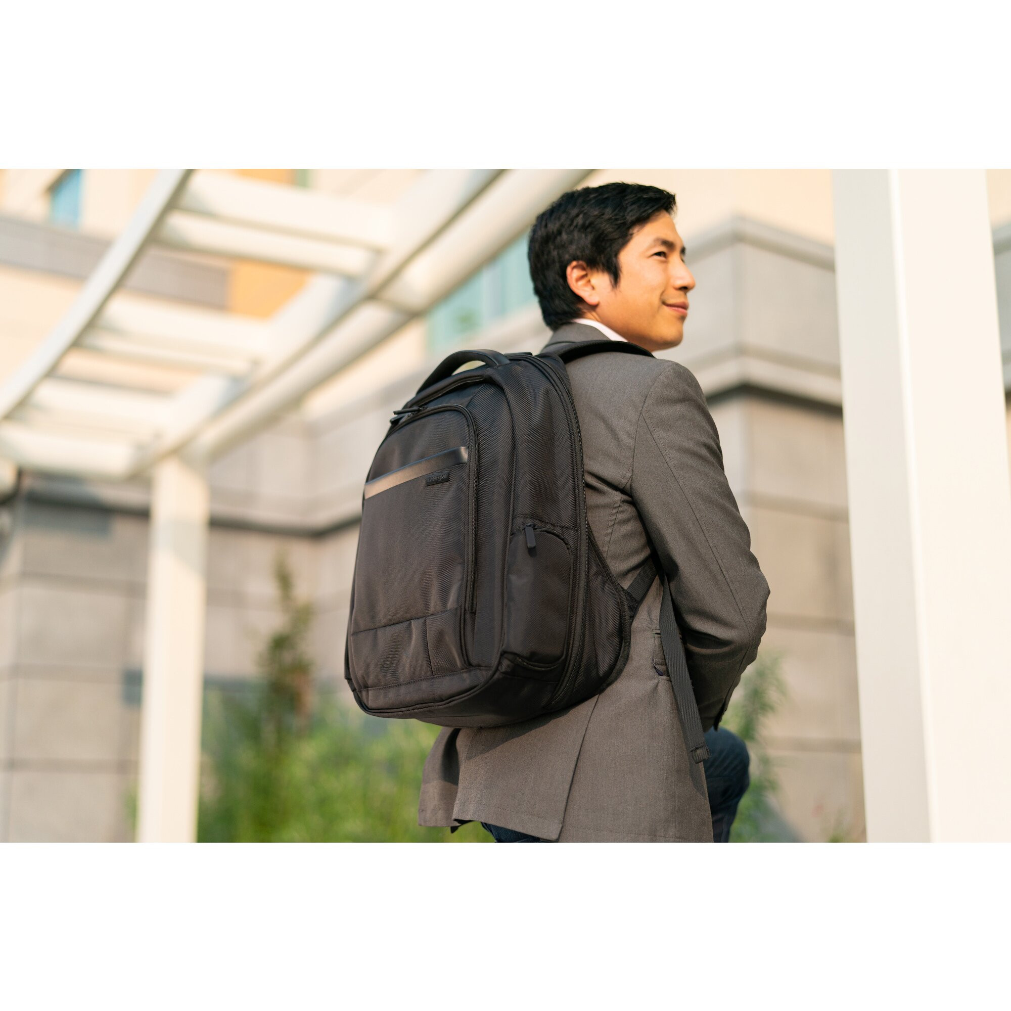 Ruksak KENSINGTON Contour 2.0 17" Pro-6