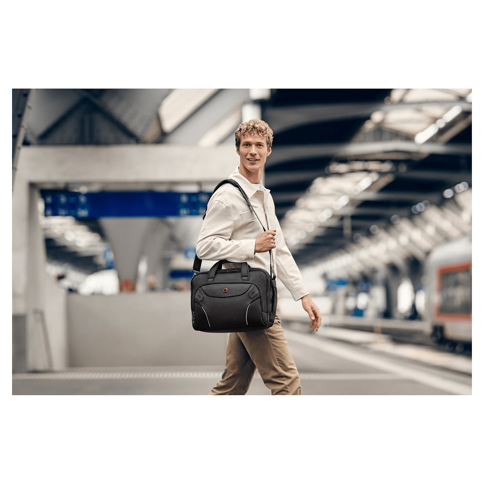 Laptop WENGER Cosmic (14-16")-11