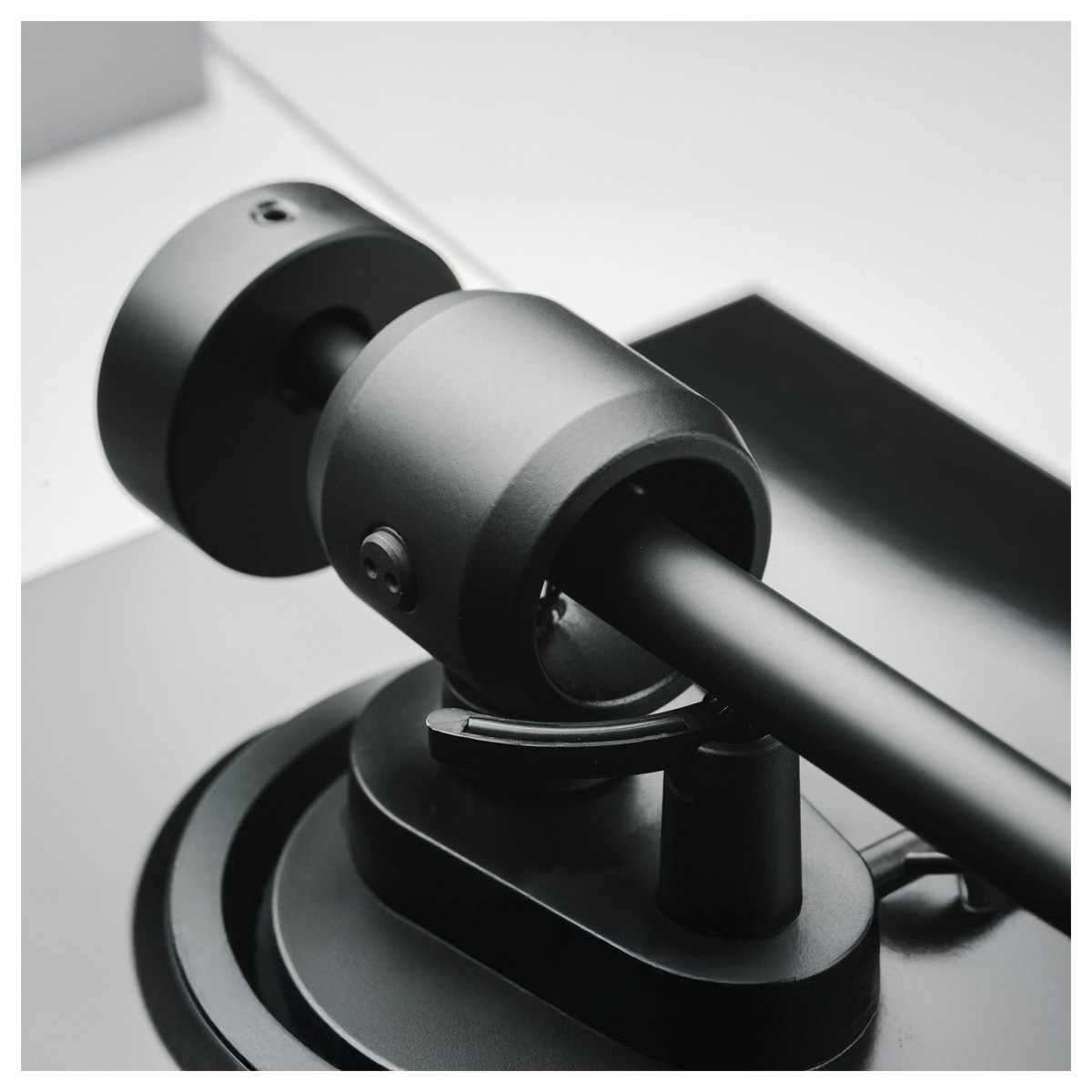 Gramofon PRO-JECT E1.2, WALNUT, PICK IT, MM-4