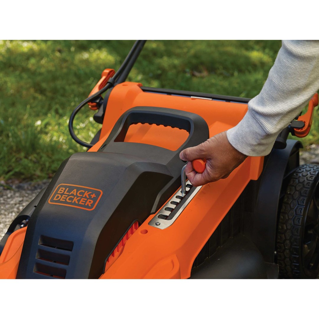Kosilica BLACK&DECKER LM2000-QS (Električna, Crna, Narančasta)