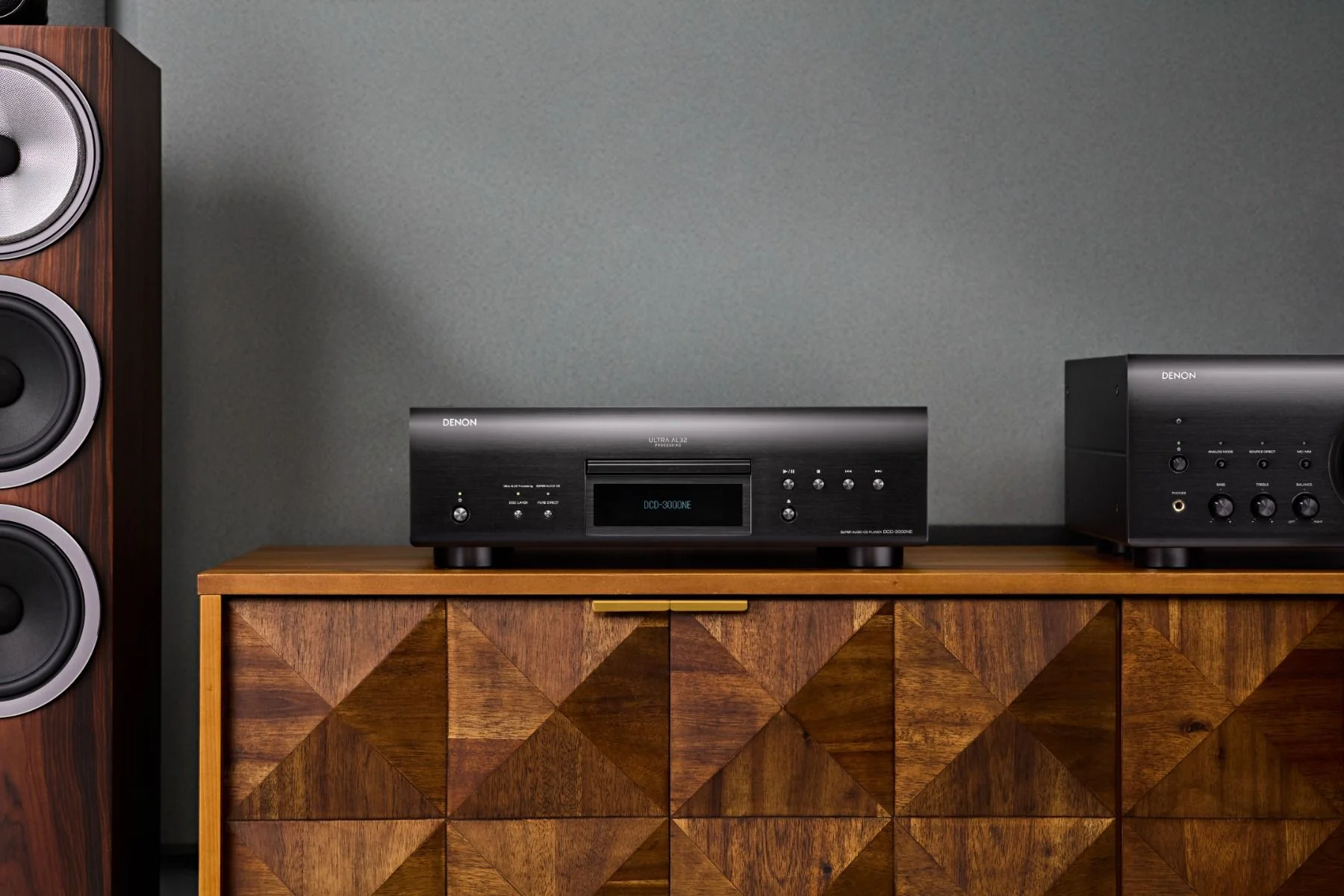 SACD Player DENON DCD-3000NE crni-3