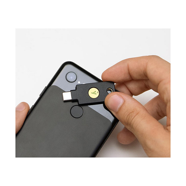 Sigurnosni ključ YUBICO YubiKey 5C NFC FIPS, USB-C-4