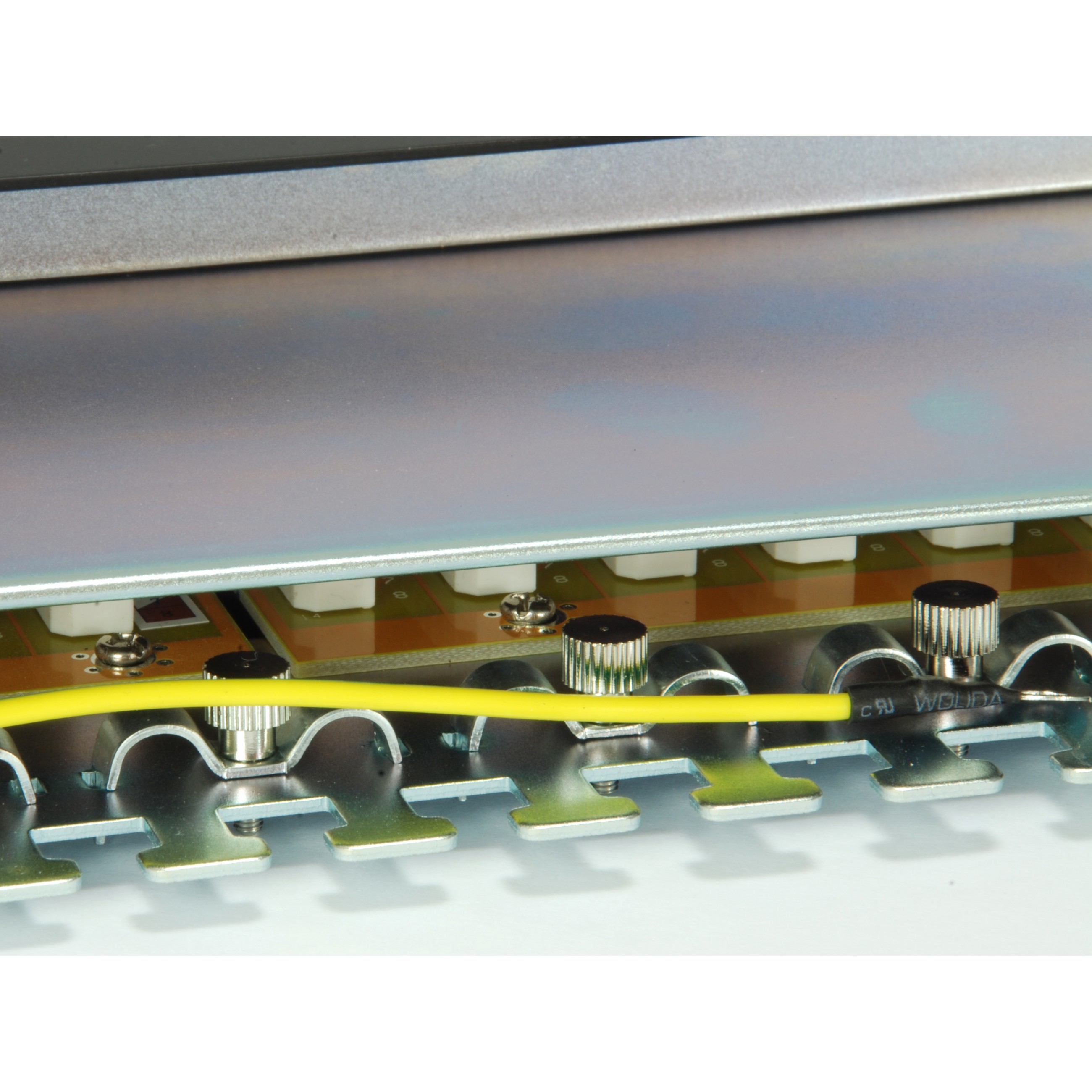 Patch Panel RJ-45 X 24 - CAT 6a-4
