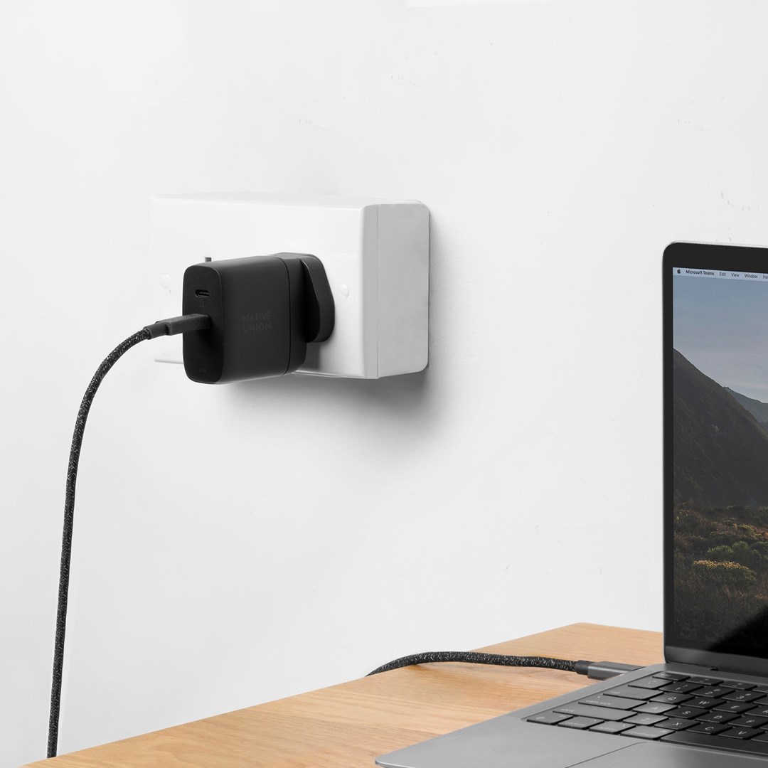 Zidni punjač NATIVE UNION Fast GaN Charger PD 67W (2x USB-C, putni adapteri)-4