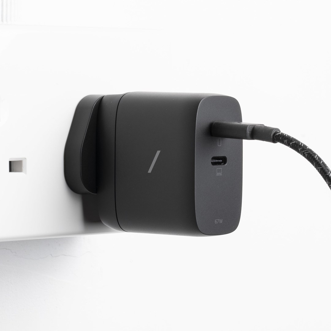 Zidni punjač NATIVE UNION Fast GaN Charger PD 67W (2x USB-C, putni adapteri)-1
