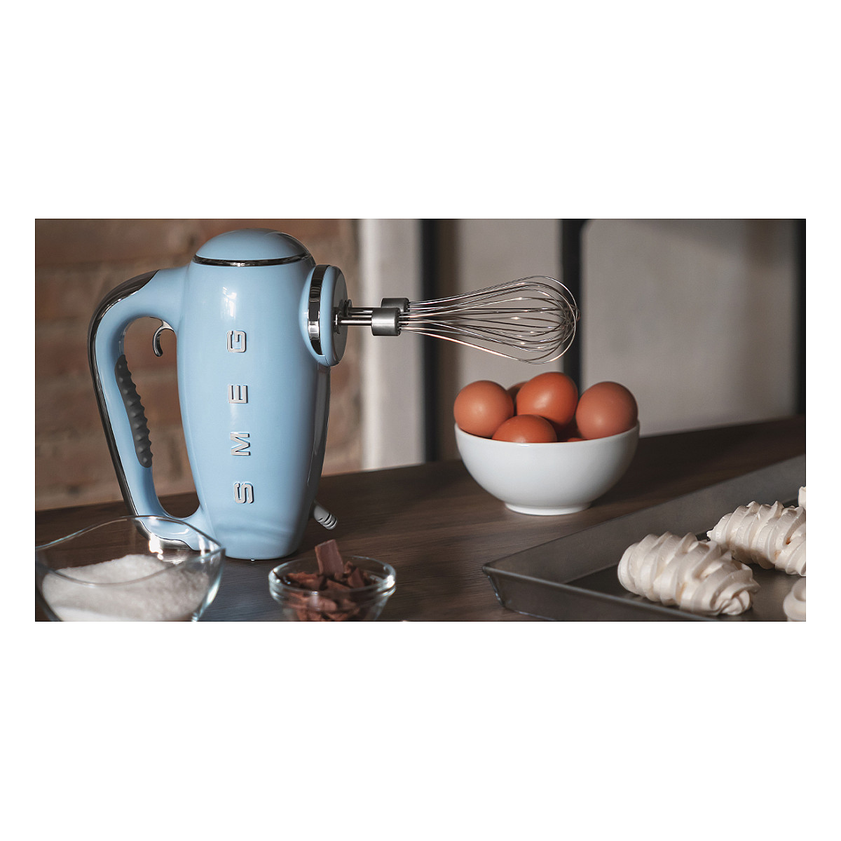 Ručni mikser SMEG HMF01PBEU 50's Style (pastelno plava boja)-10