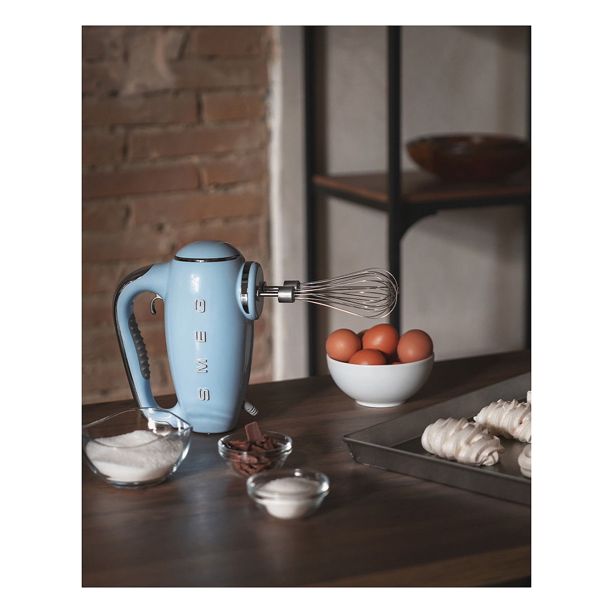Ručni mikser SMEG HMF01PBEU 50's Style (pastelno plava boja)-7