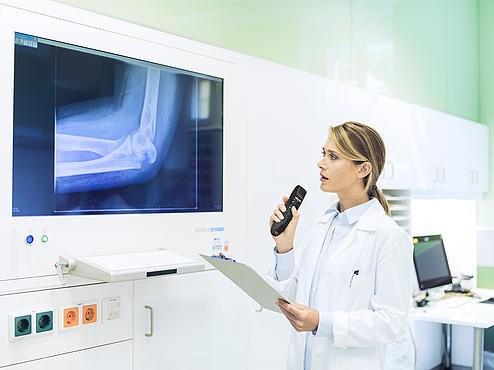Profesionalni diktafon mikrofon PHILIPS SpeechMike Premium Touch SMP4000 (klizni prekidač, senzor pokreta, antimikrobno kućište)-2