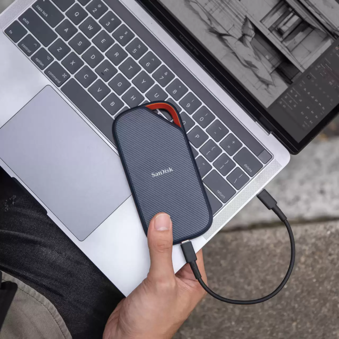 Zunanji SSD disk SANDISK SanDisk 4TB Extreme PRO USB-C NVMe USB 4 (kapacitet 4 TB, brzina čitanja do 3800 MB/s, brzina pisanja do 3700 MB/s)-3