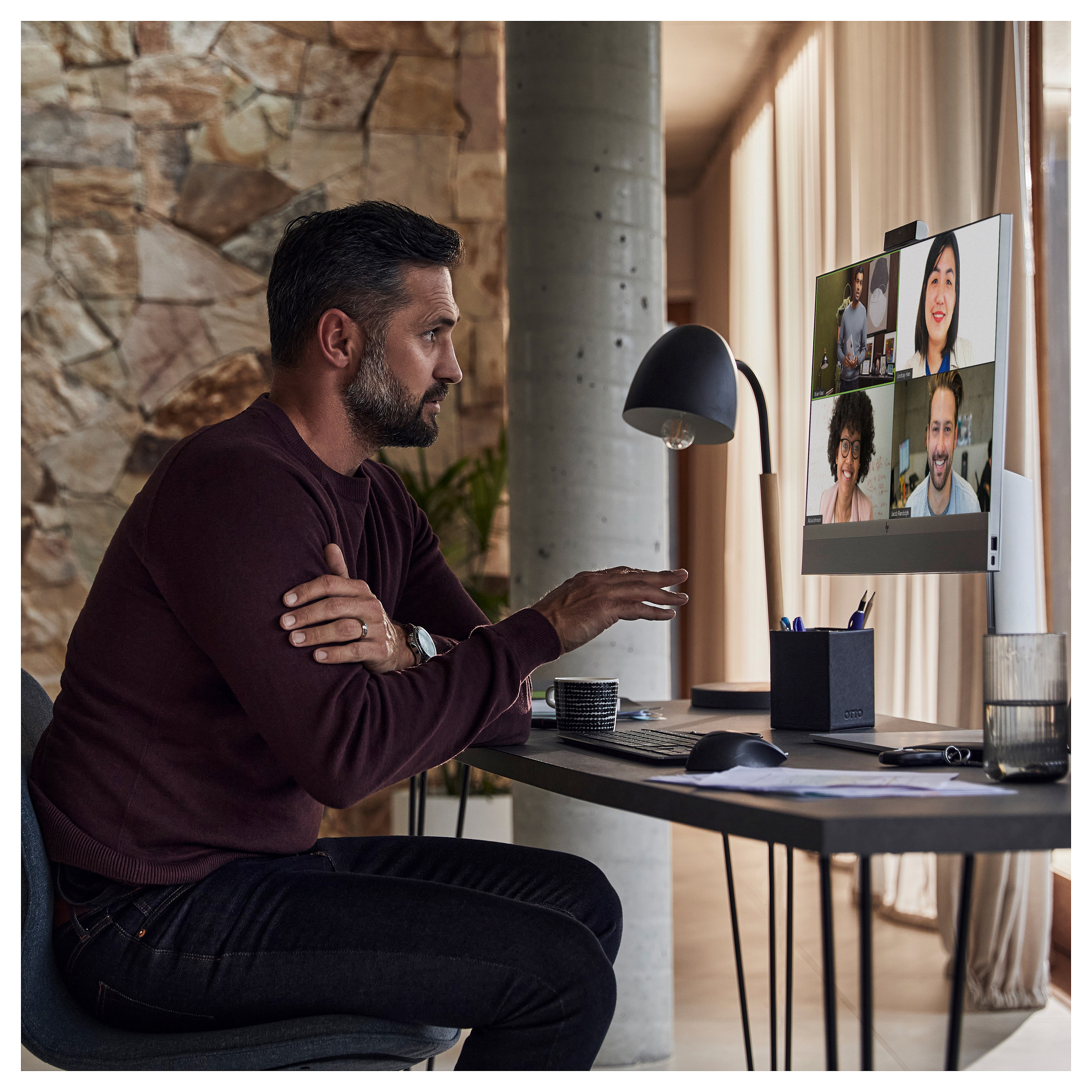 Računalo HP EliteOne 840 G9 (23,8" ekran, Intel Core i7-14700, 32GB RAM, 1TB SSD, Windows 11 Pro) – internacionalna non HR tipkovnica-11