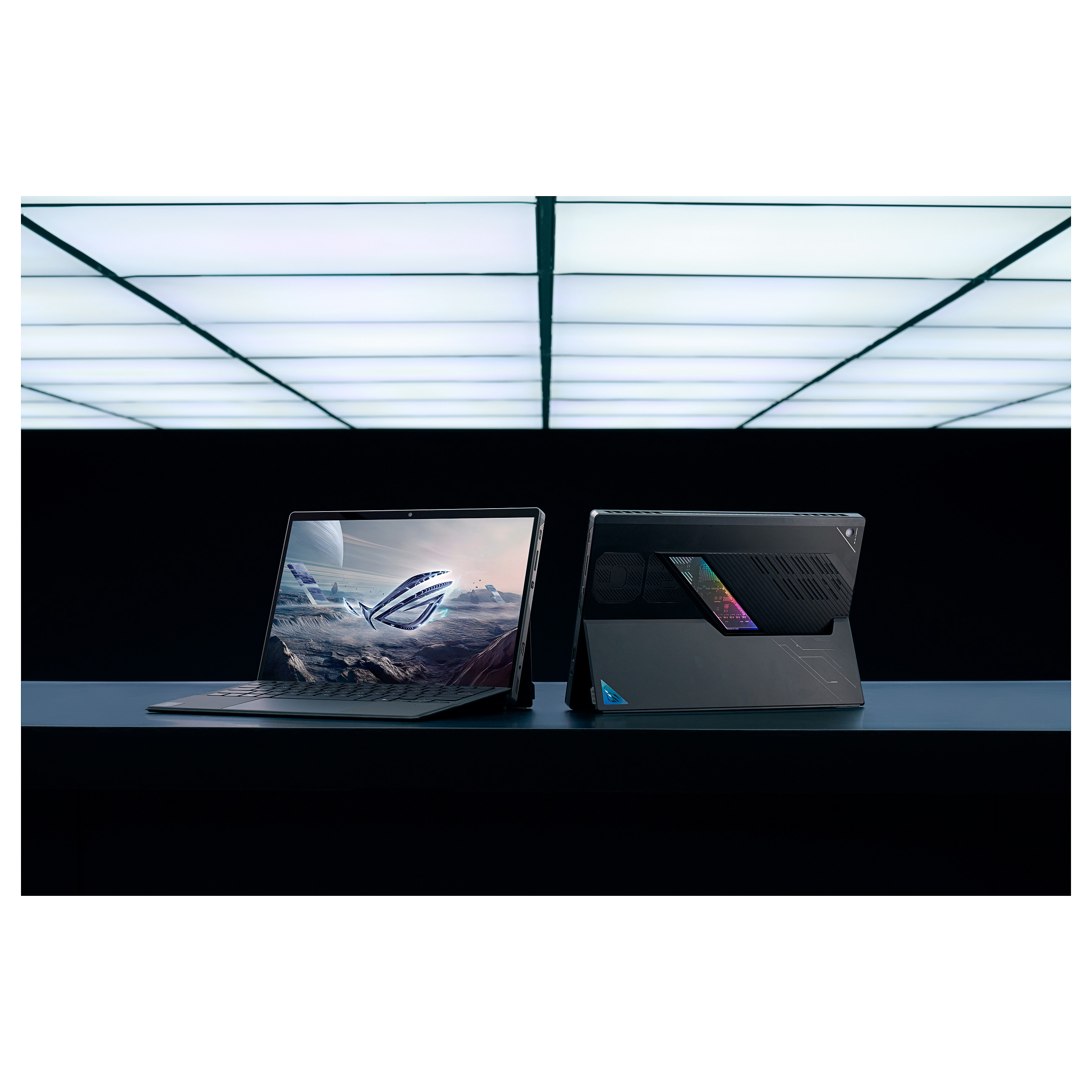 Laptop ASUS ROG Flow Z13 AI MAX+ 395 (13.4" FHD, Intel Core i9, 32GB RAM, 1TB SSD, NVIDIA GeForce RTX 3050, Windows 11, hrvatska tipkovnica, crna) – internacionalna non HR tipkovnica-5