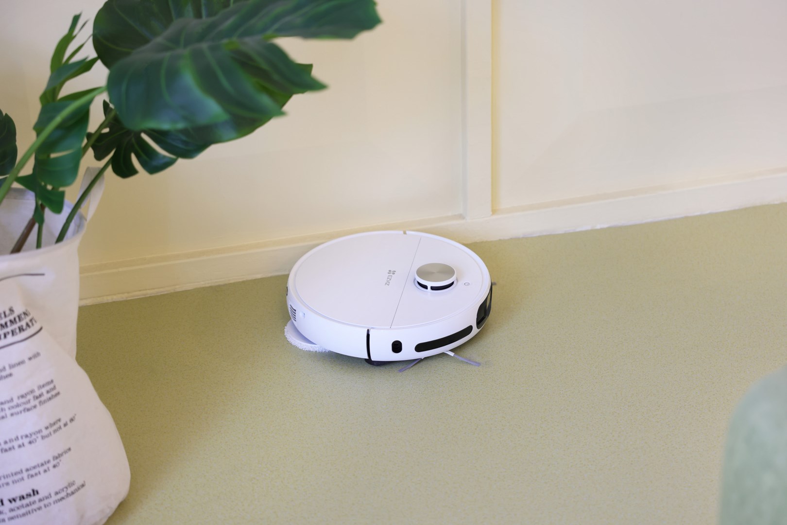 Robot usisavač EZVIZ RS20 Pro-22