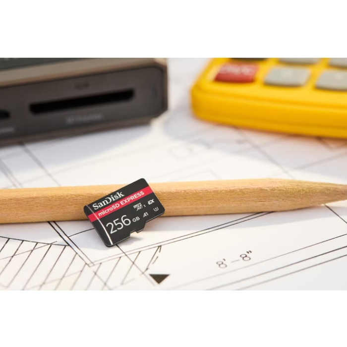 microSD kartica SANDISK 256GB Express NVMe UHS-I-2