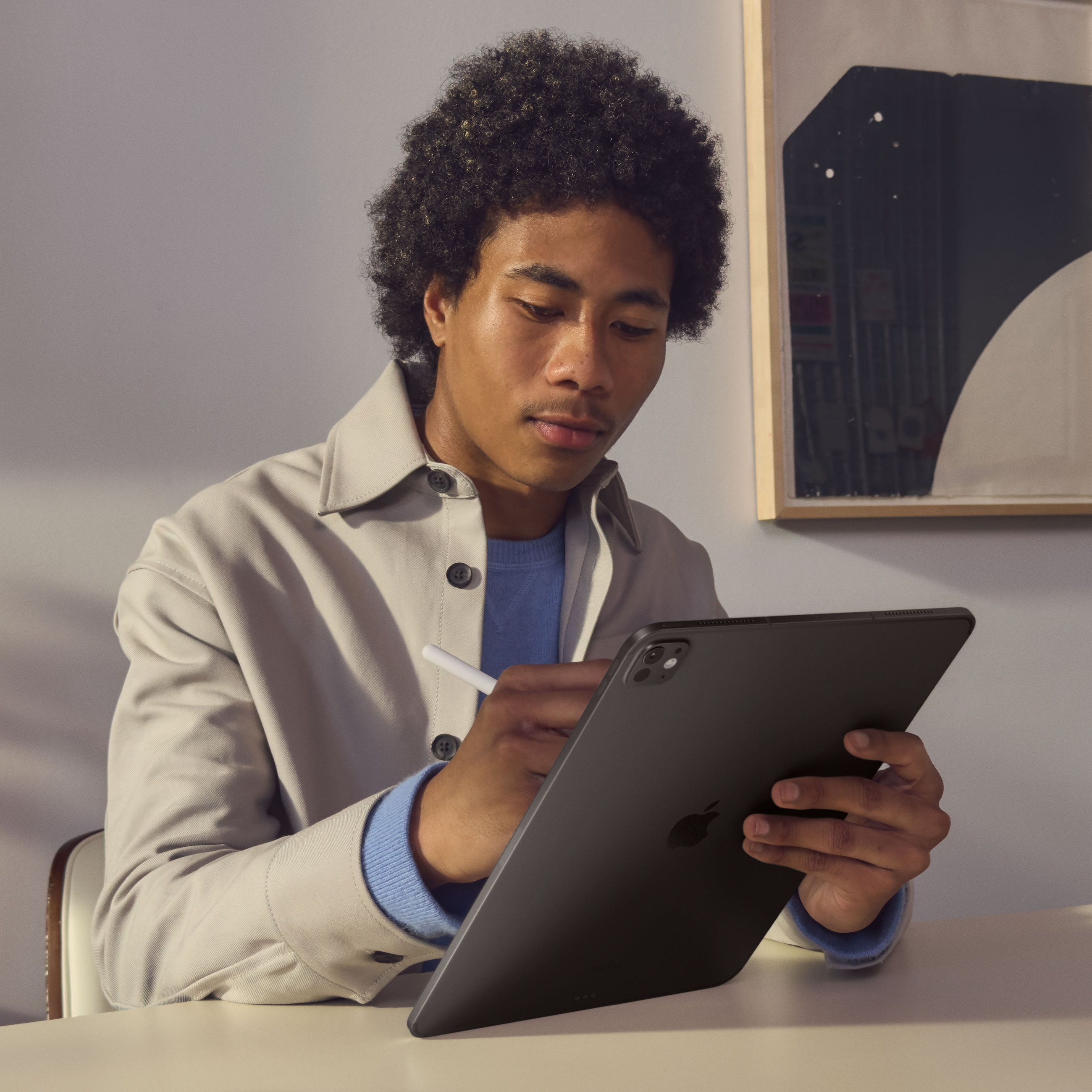 Tablet APPLE iPad Pro, 1TB, srebrni, M4 Chip, Nano Glas, Ultra Retina XDR Display, 2420 x 1668 pixel, 264 ppi-3