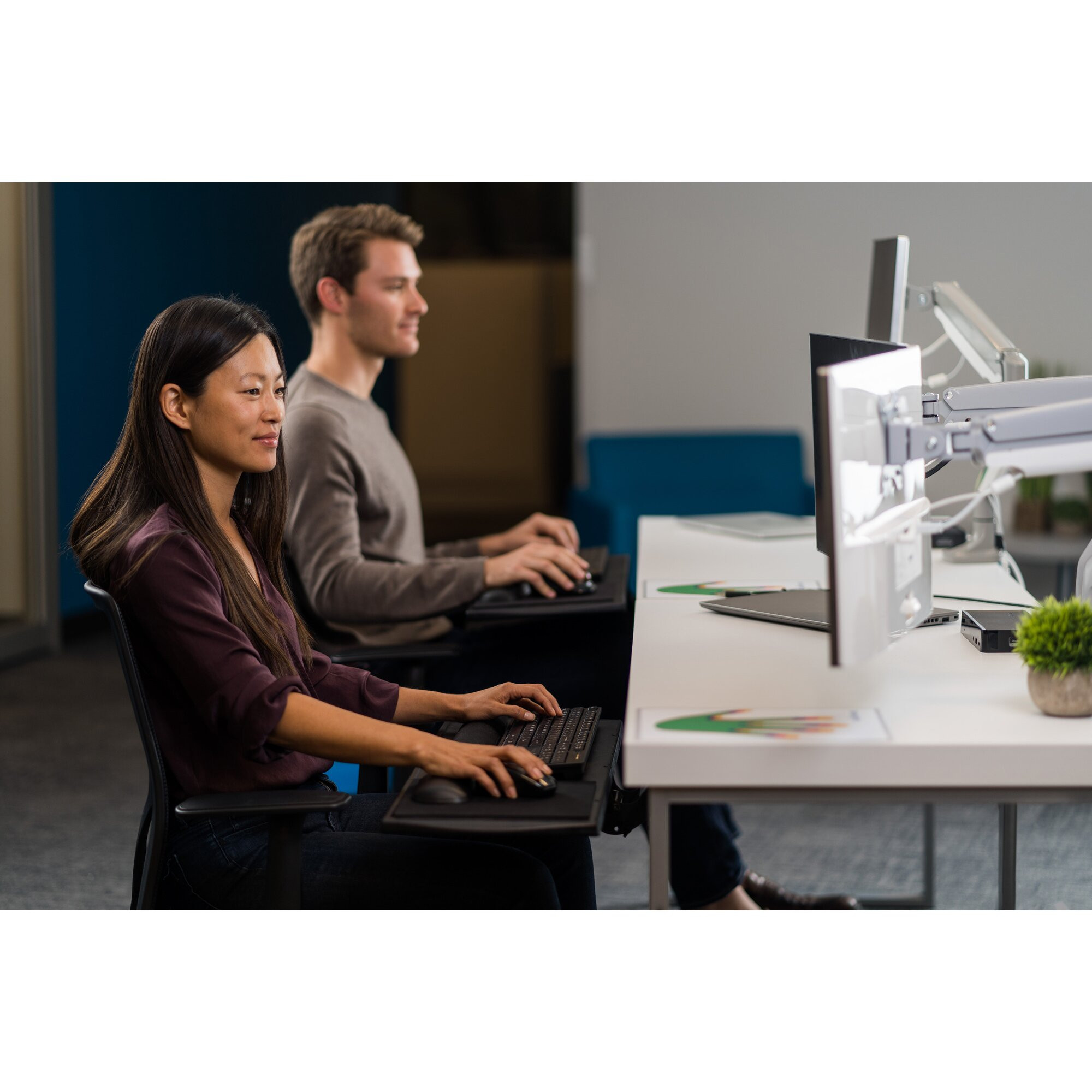 Stolni nosač za dva monitora KENSINGTON SmartFit Dual Arm Mount, 13"-32"-14