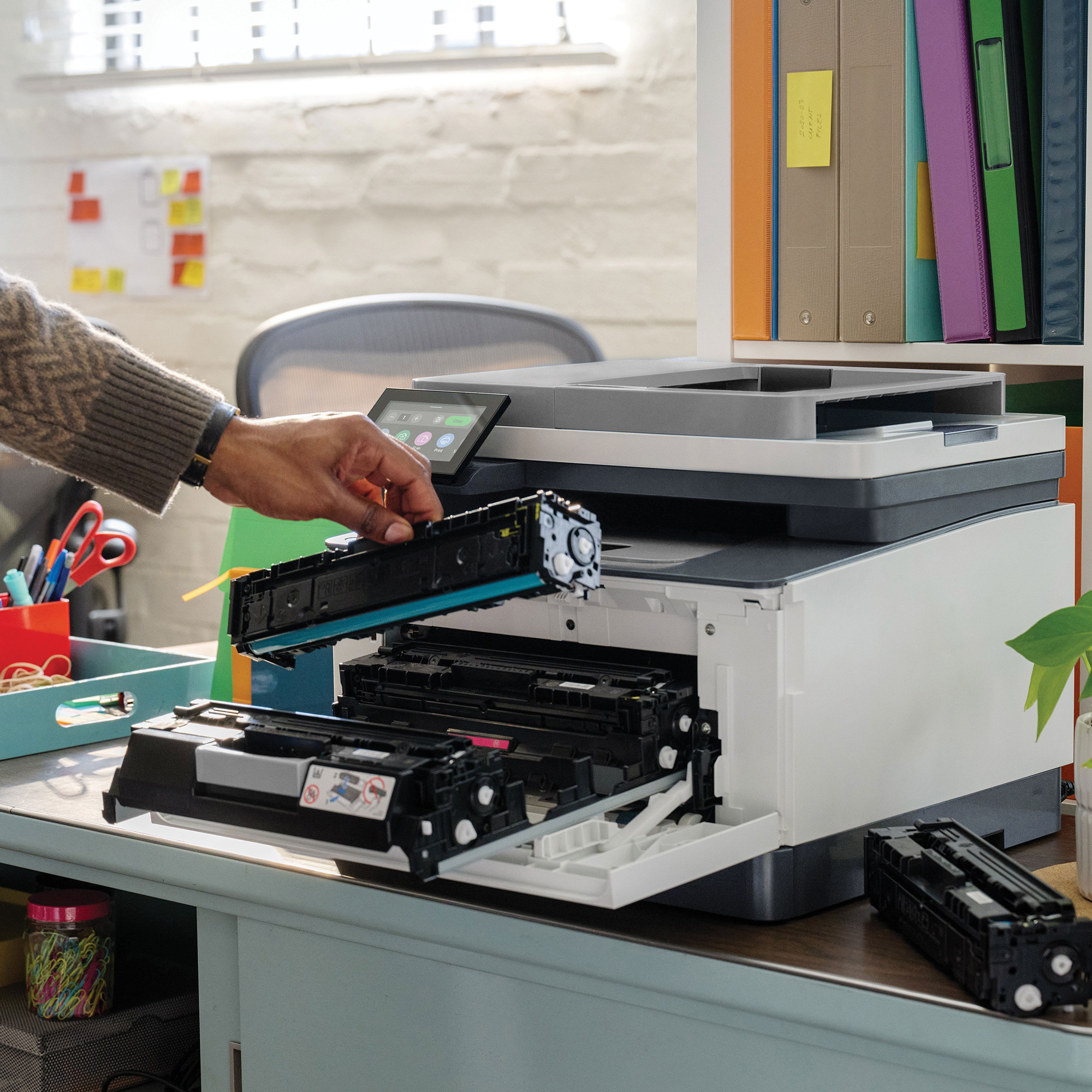 Višenamjenski pisač HP Color LaserJet PRO MFP 3302fdng 4in1 A4 LAN ADF Duplex-2