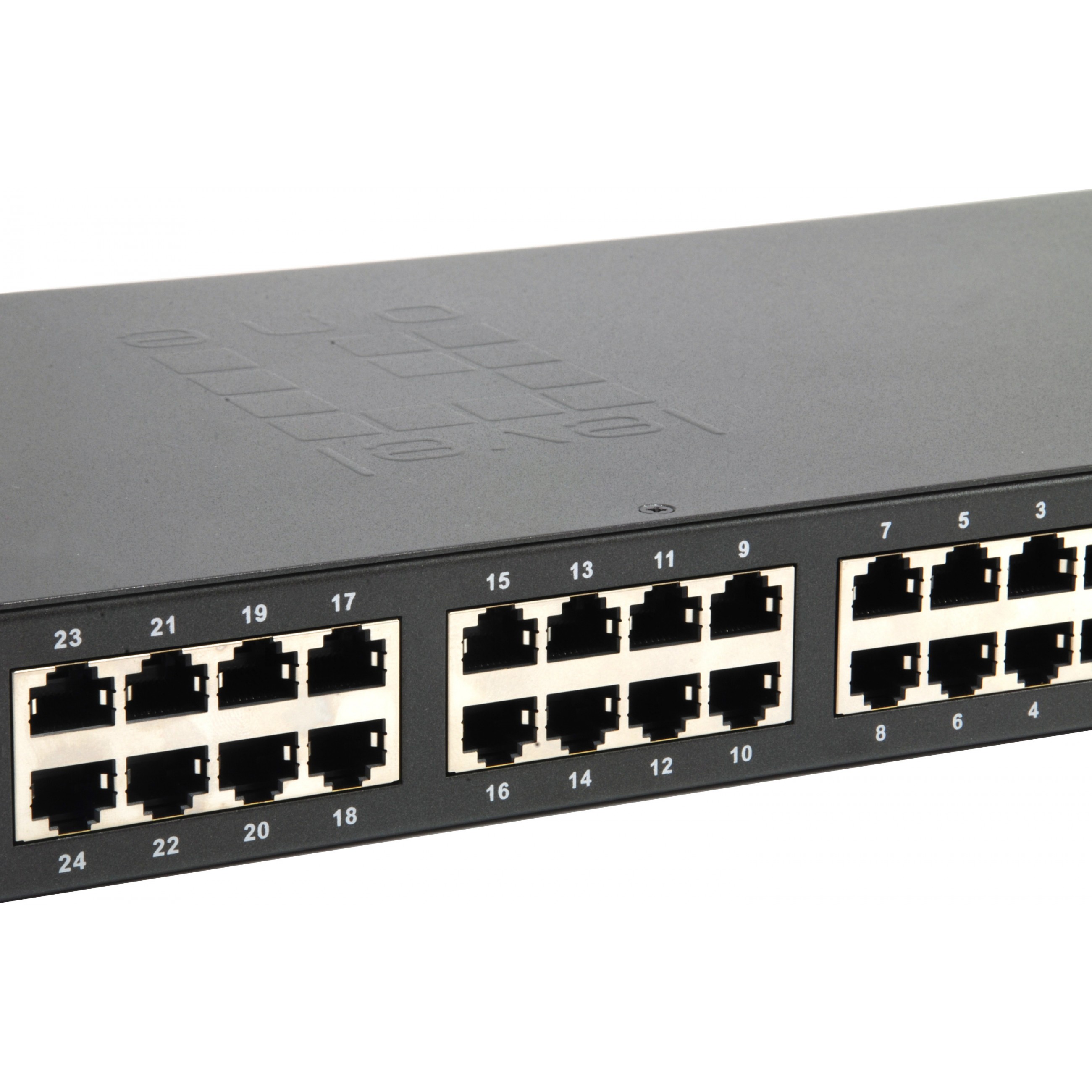 Switch LEVELONE FGP-2601 24x FE 2xGE 19" 150W 24xPoE-3