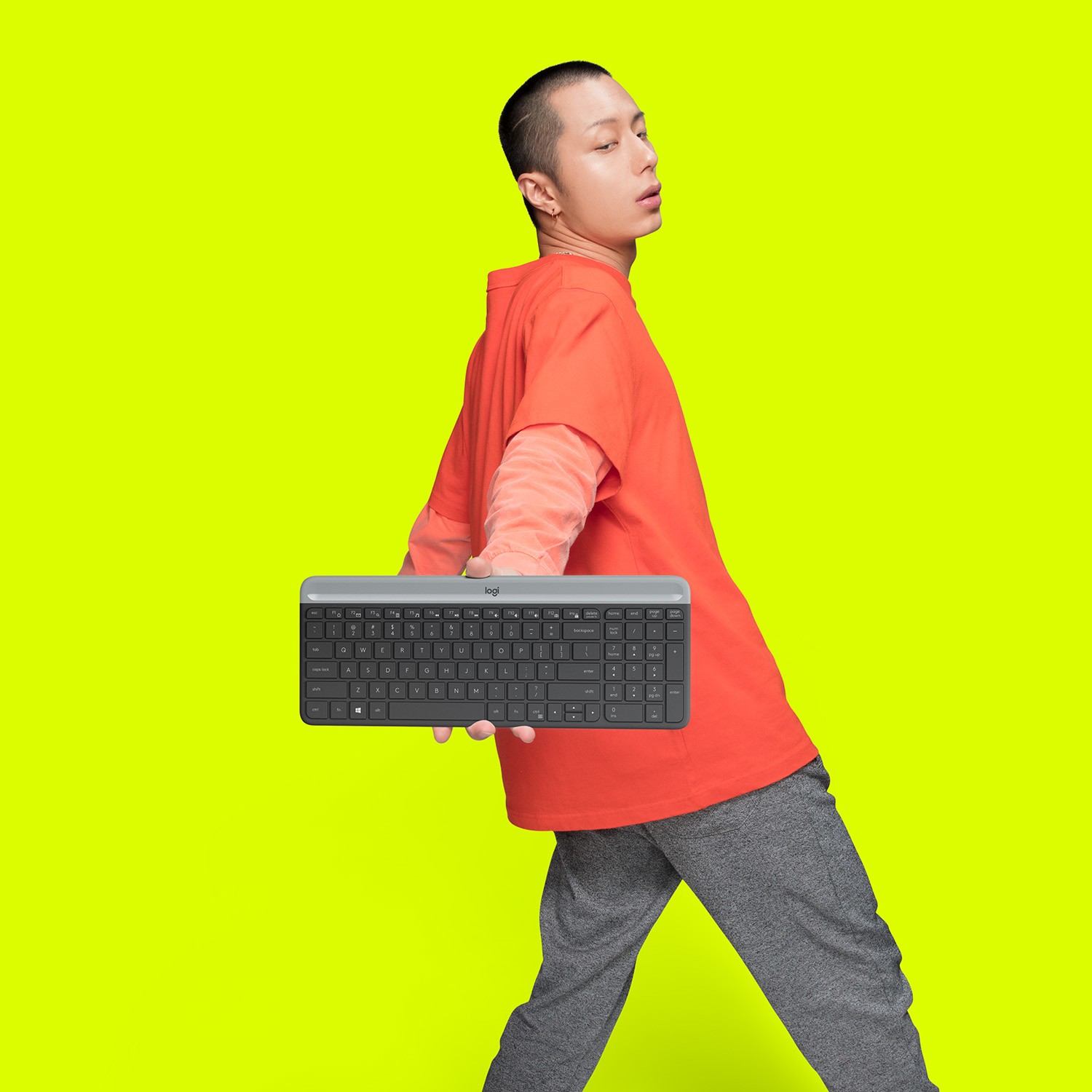 Set tipkovnica i miš LOGITECH SLIM WRLS KEYBOARD MOUSE COMBO-15