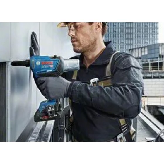 Akumulatorski alat BOSCH GRG 18V-16 C Kit Akku-Nietpistole-2