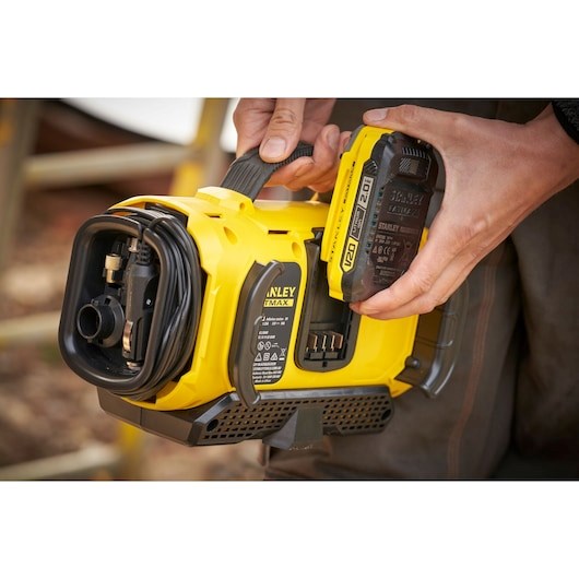 Napuhivač STANLEY FATMAX SFMCE520B-QW (11 bar, 12 l/min, 18 V DC, akumulatorski, li-ion)-3