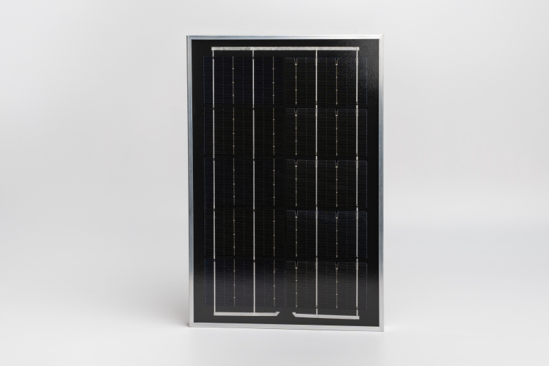 4G nadzorna kamera TECHNAXX TX-200 Dual Lens sa solarnim panelom-4