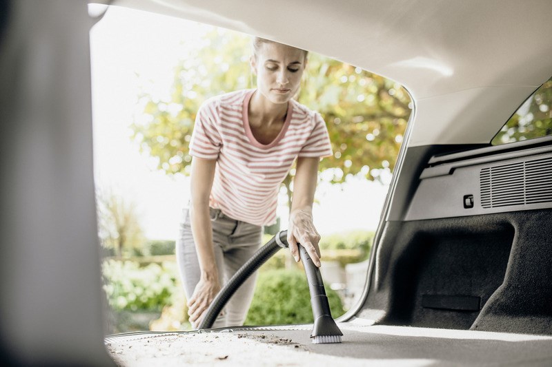 Usisavač KARCHER WD 3 V-17/6/20 CAR Dry&wet 1000 W-3