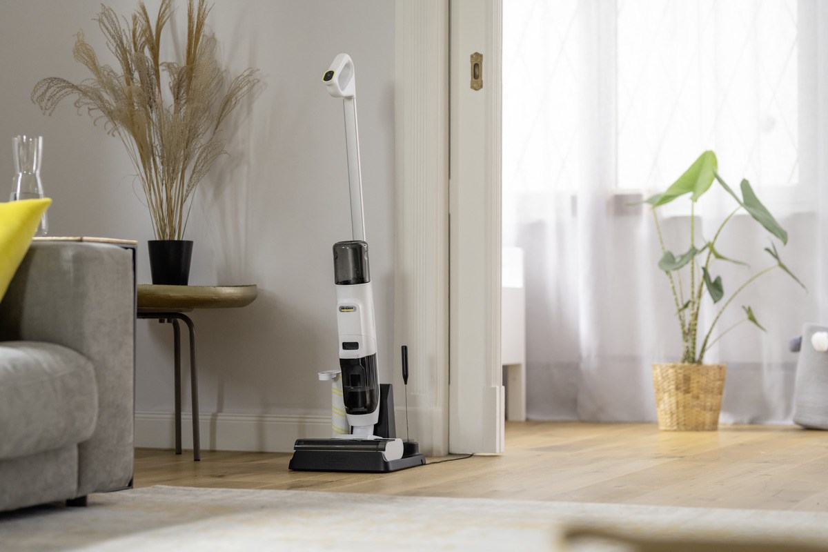 Usisavač KARCHER FCV 2 Natural N Battery Dry&wet Bagless 160 W bijeli-4