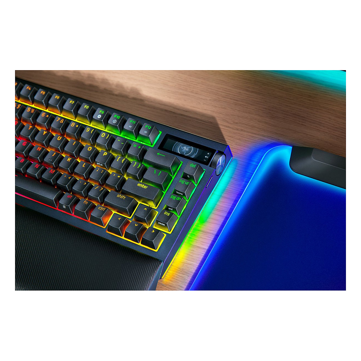 Tipkovnica RAZER BlackWidow V4 Pro 75% Intl. US Layout ISO – internacionalna non HR tipkovnica-4